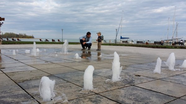 Lementünk a Balatonra